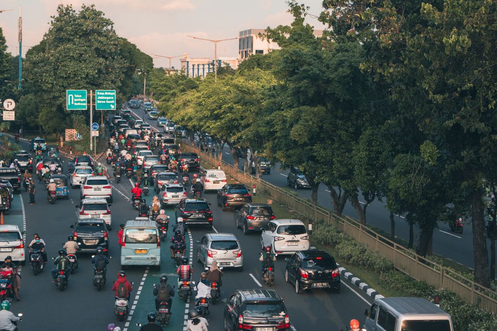 Fastest Labs of Boise and Meridian support Idaho drivers in overcoming motor vehicle felonies, facilitating their return to compliant DOT driving roles.